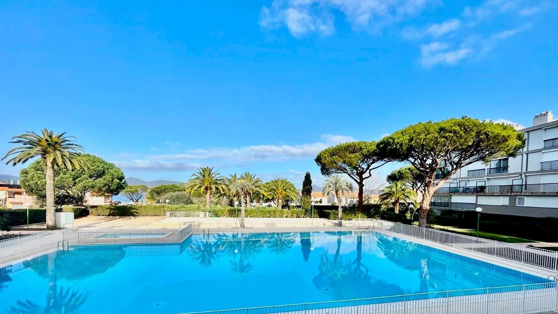 Tropcoq - Au Coeur De St-Tropez - Studio Cabine Pour 2 Personnes Saint-Tropez